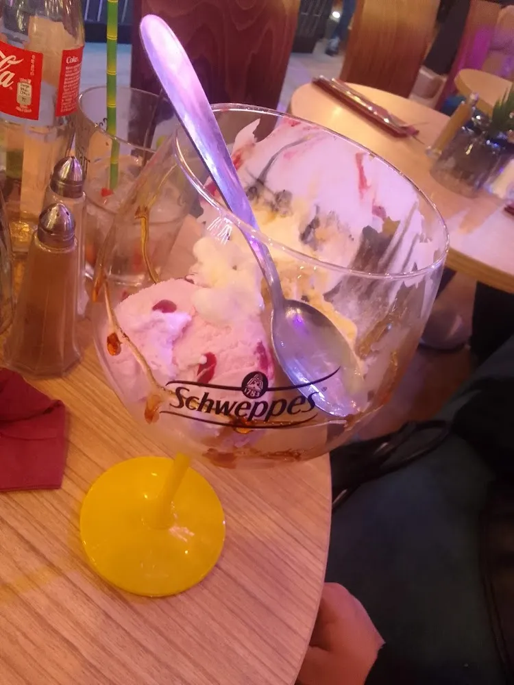 Boule de Glace Barbe A Papa Et Vanille